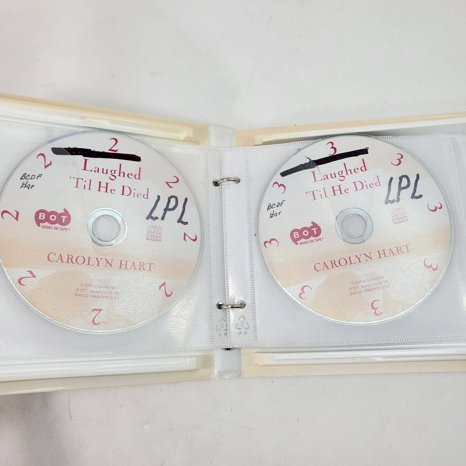 Laughed ‘Til He Died by Carolyn Hart Audiobook CDs 8 CD Set Ex-library