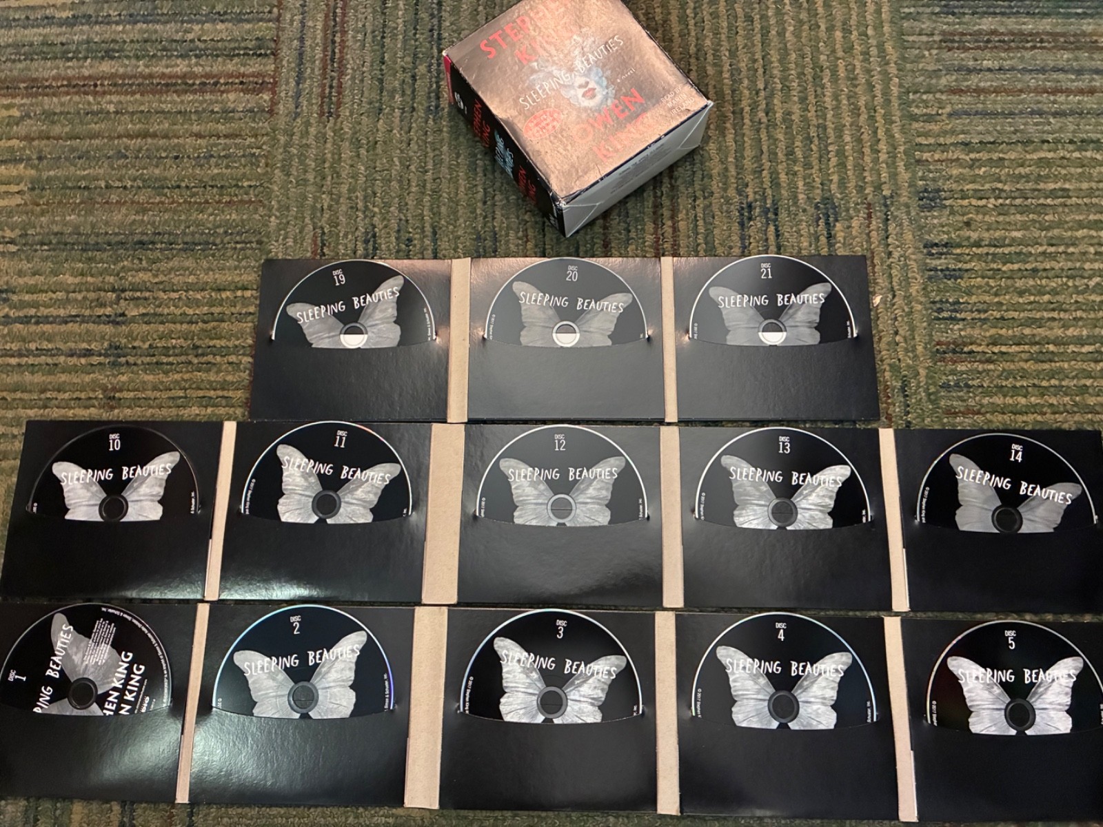 Stephen KING lot 2 audiobooks/Riding the Bullet/Sleeping Beauties (w/Owen King)
