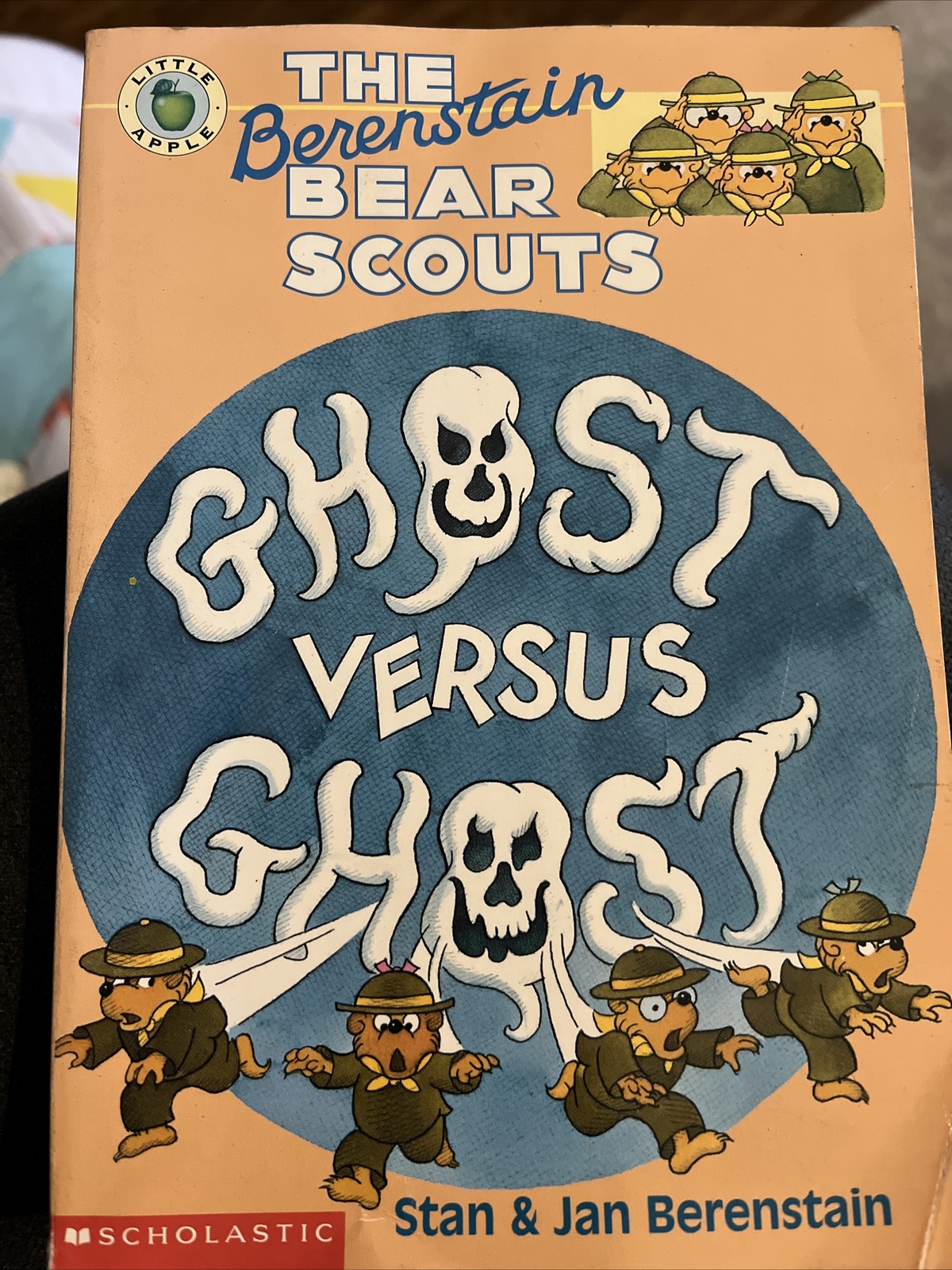 The Berenstain Bear Scouts Ghost Versus Ghost (Berenstain