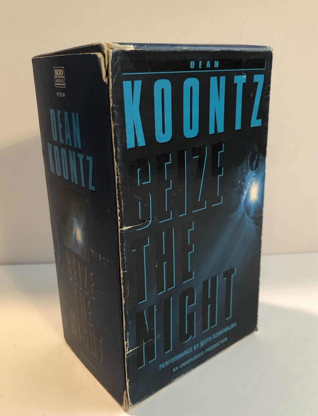 “Seize the Night” by Dean Koontz (1998, 10 Audio Cassette Tapes) Unabridged