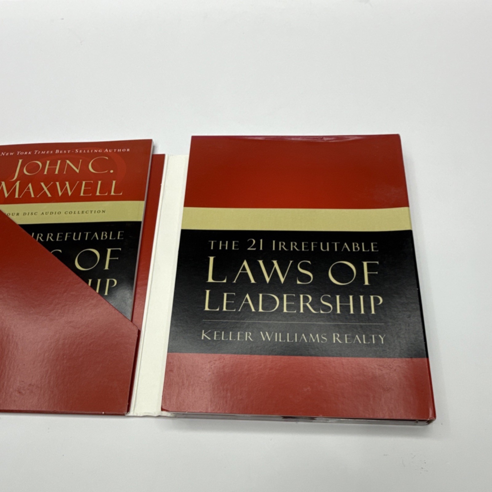 John C. Maxwell The 21 Irrefutable Laws of Leadership Audiobook 4 Audio CD Set