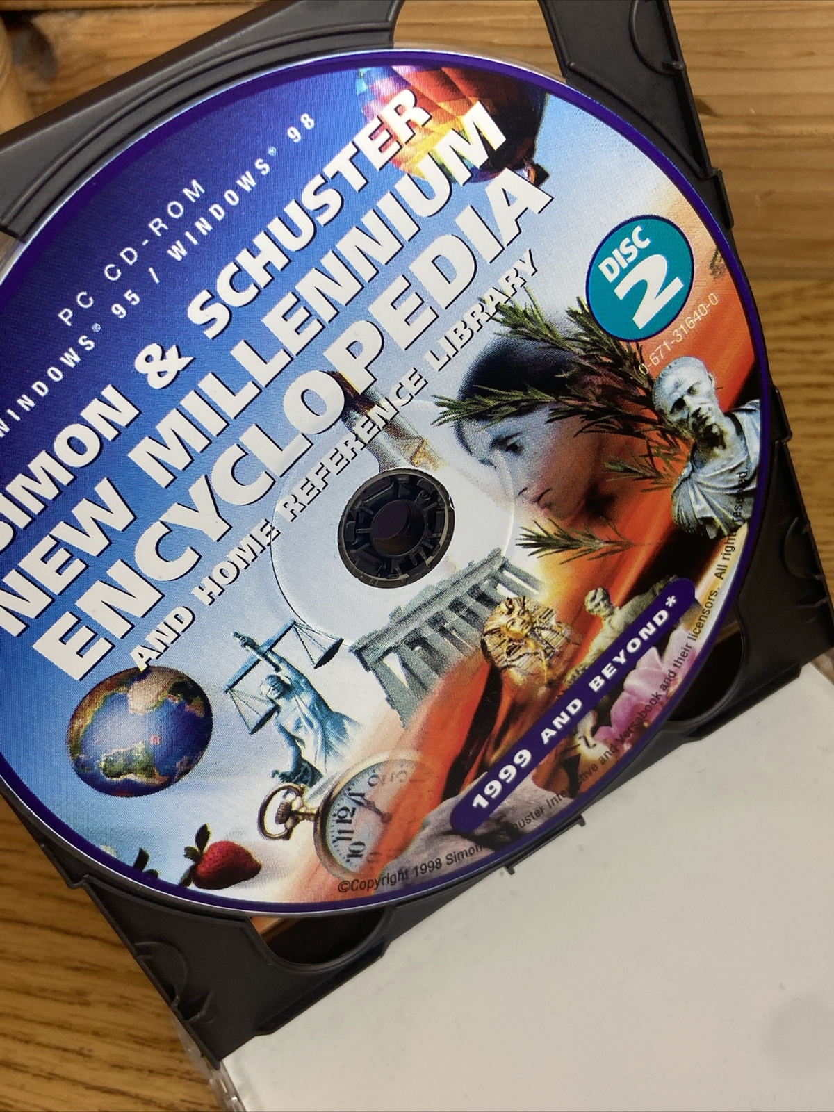 VTG Millennium Childrens Encyclopedia 2002 and Beyond Simon And Schuster Two CD