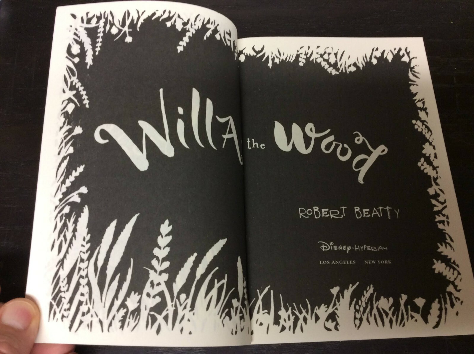 Willa of the Wood (Willa of the Wood, Book 1) by Beatty, Robert 2018 Paperback