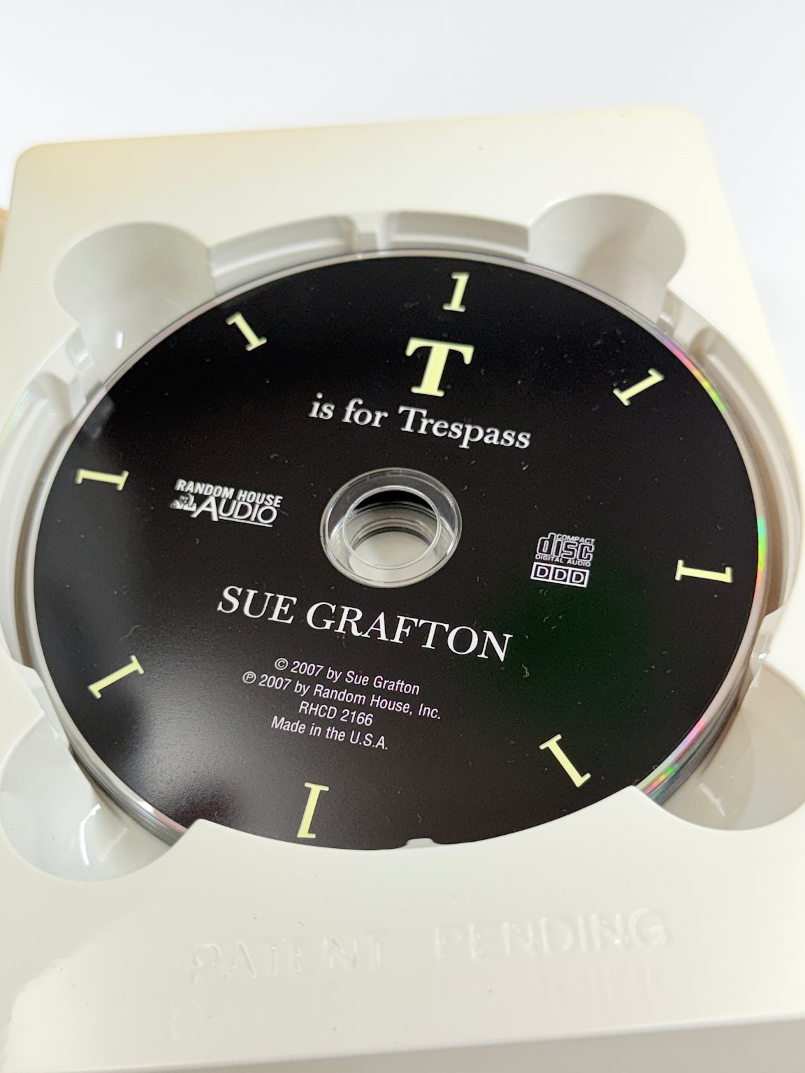T is for Trespass by Sue Grafton Audiobook CDs Abridged 5 Discs