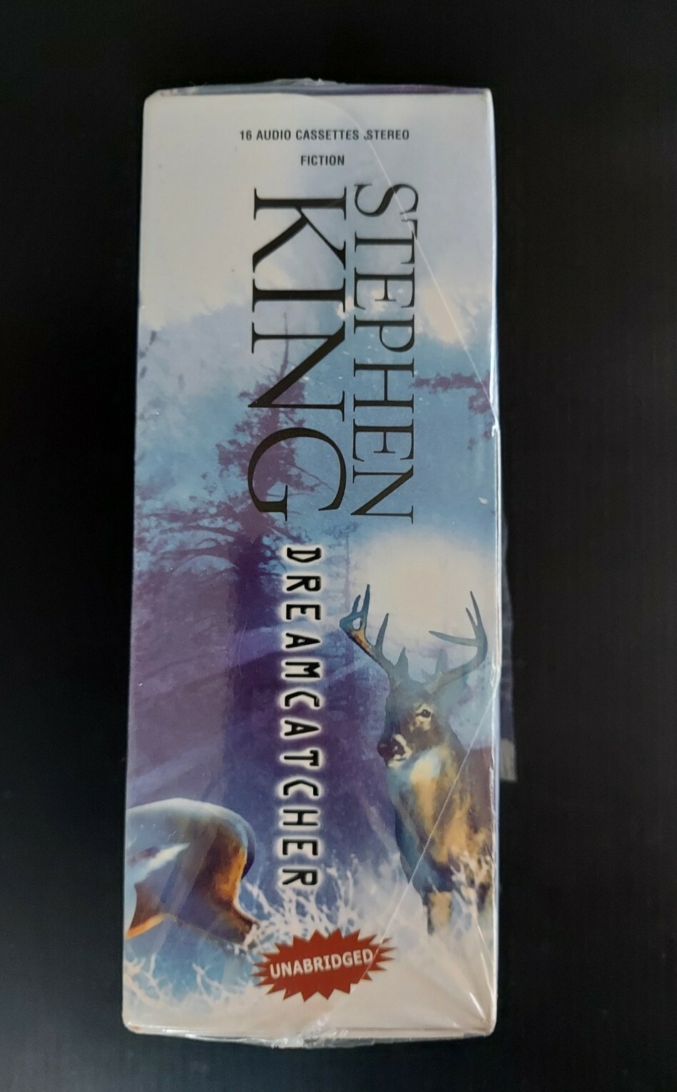 Stephen King — Dreamcatcher — Unabridged Audio Book (16 Cassettes) 2001