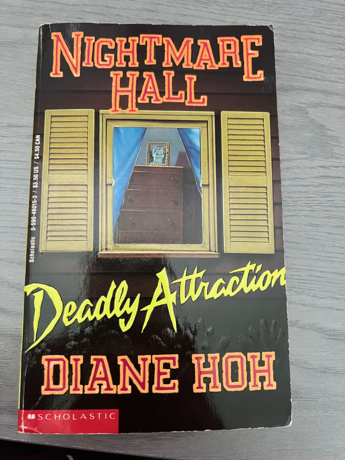 DEADLY ATTRACTION (NIGHTMARE HALL) By Diane Hoh *Excellent Condition*