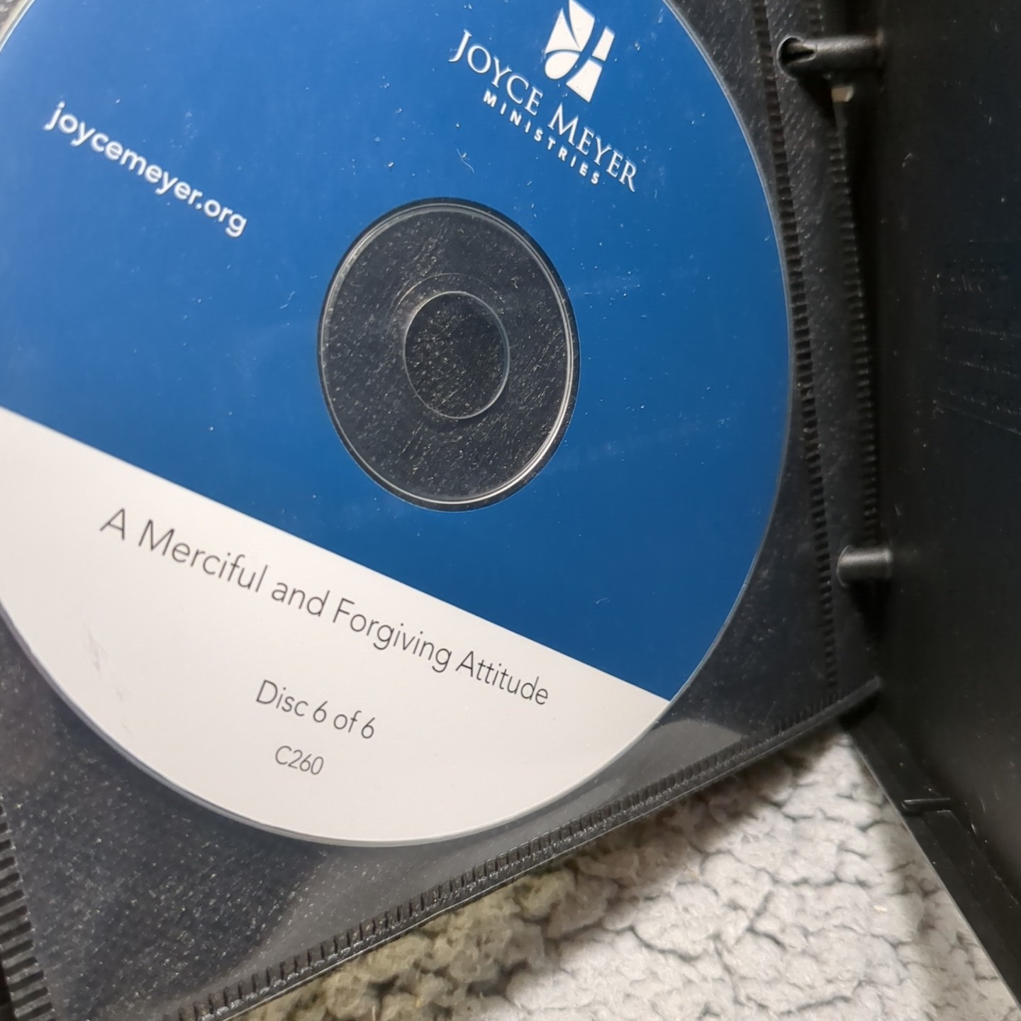 Attitudes of the Heart by Joyce Meyer (6 Audio CDs) Change Your Outlook and Life