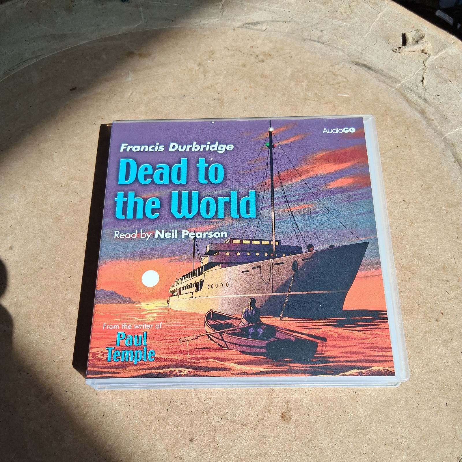 Francis Durbridge — Dead to the World CD Audio Book read by Neil Pearson