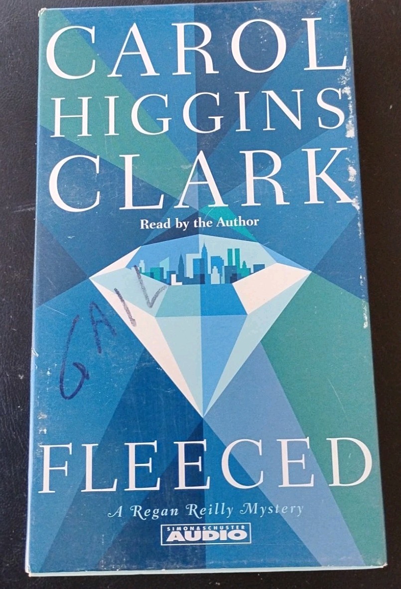 FLEECED A Regan Reilly Mystery Carol Higgins ClarkAudiobook On 3 Cassettes