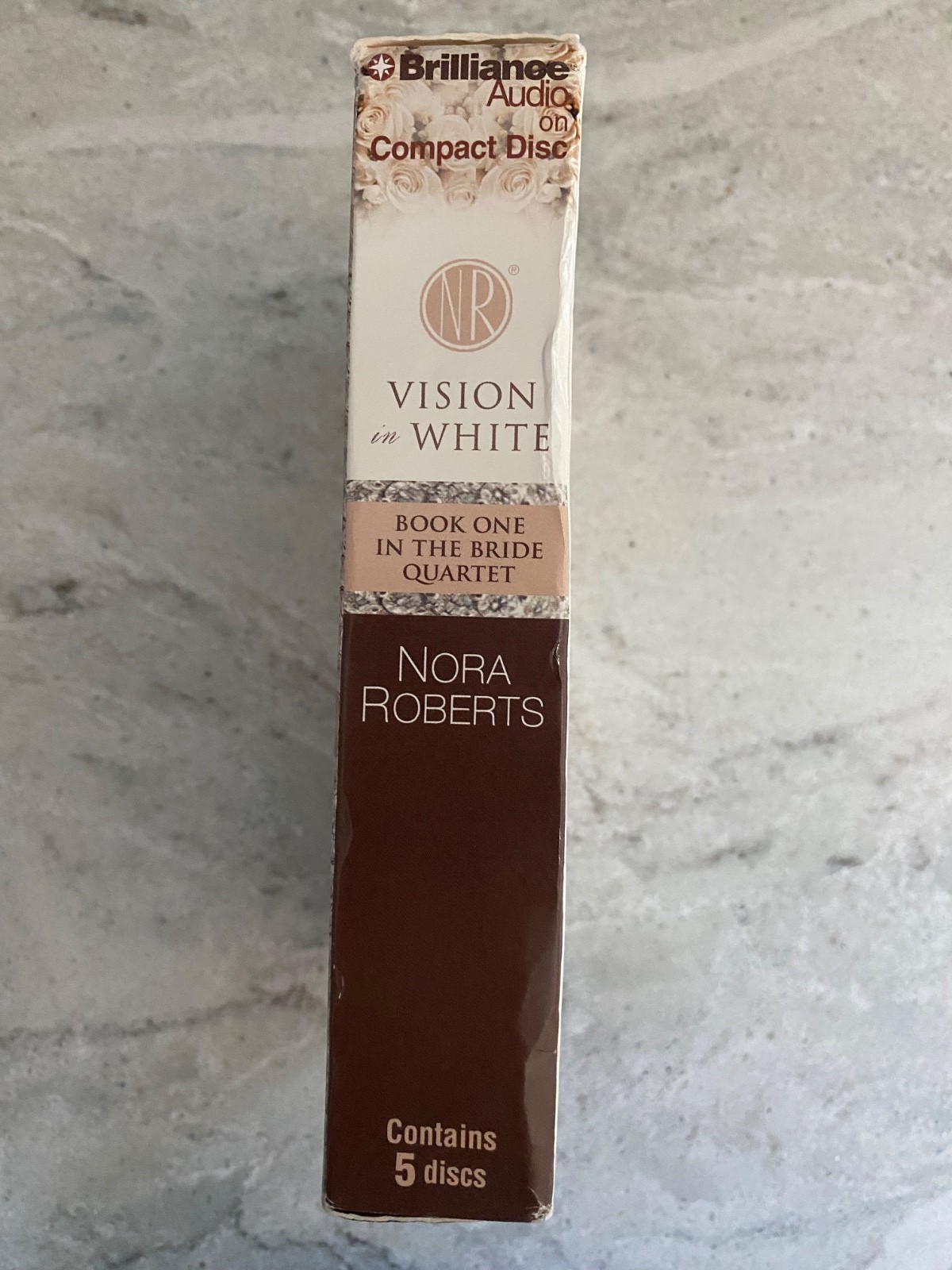 VISION IN WHITE by NORA ROBERTS (CD Audiobook) Book #1 in The Bride Quartet