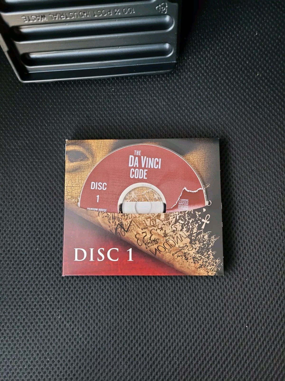 Dan Brown The Davinci Code, Read By Paul Michael, 6 CD Audio Book, (2221)
