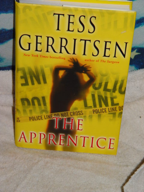 Rizzoli and Isles: The Apprentice Bk. 2 by Tess Gerritsen (2002, Hardcover)