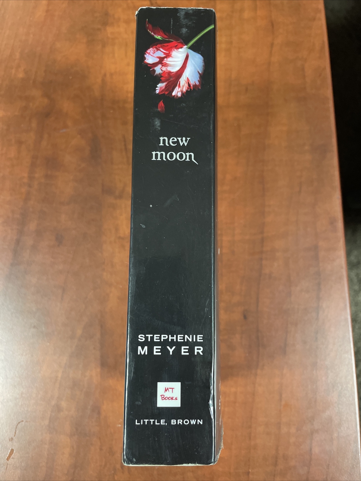 The Twilight Saga Ser.: New Moon by Stephenie Meyer (2008, Trade Paperback)