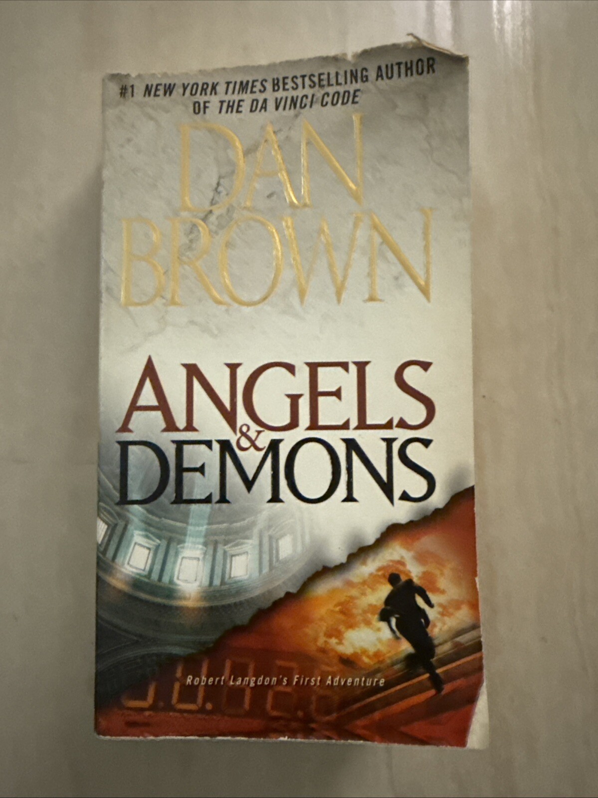Angels and Demons by Dan Brown (2006, US-Tall Rack Paperback)