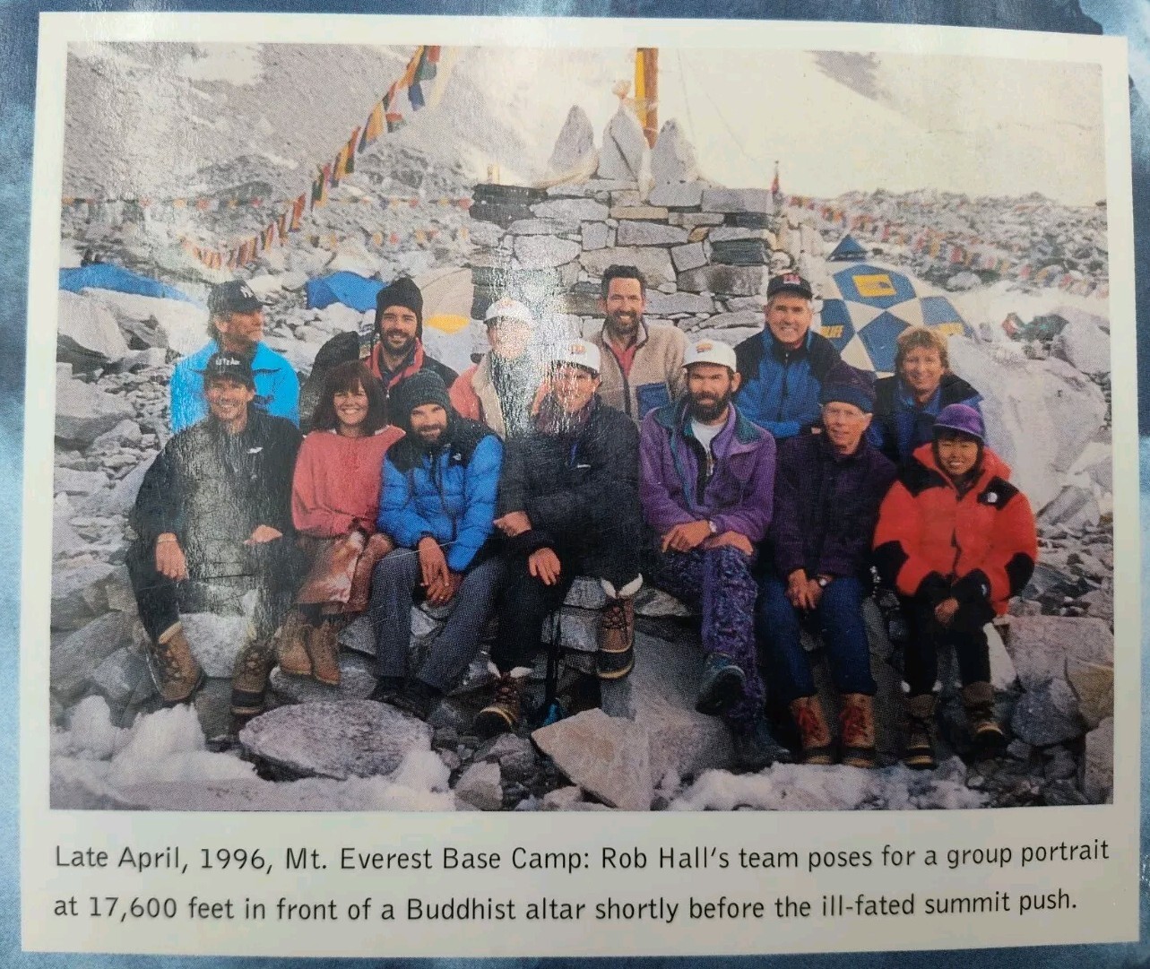 ☑️🏔📘Into Thin Air Personal Account of Mt. Everest Disaster Krakauer📸SEE PIC📸