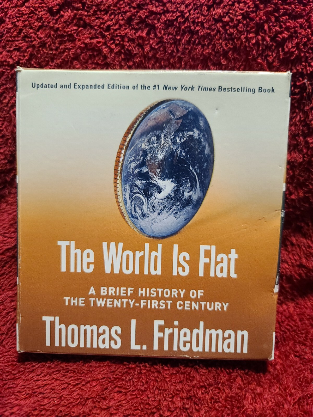 Shelf162i Audiobook~ The world is flat — Thomas L. Friedman- 7 cds