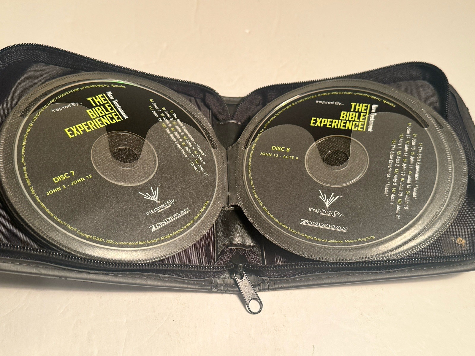 THE BIBLE EXPERIENCE — New Testament 19CD set plus bonus DVD Zondervan plus case