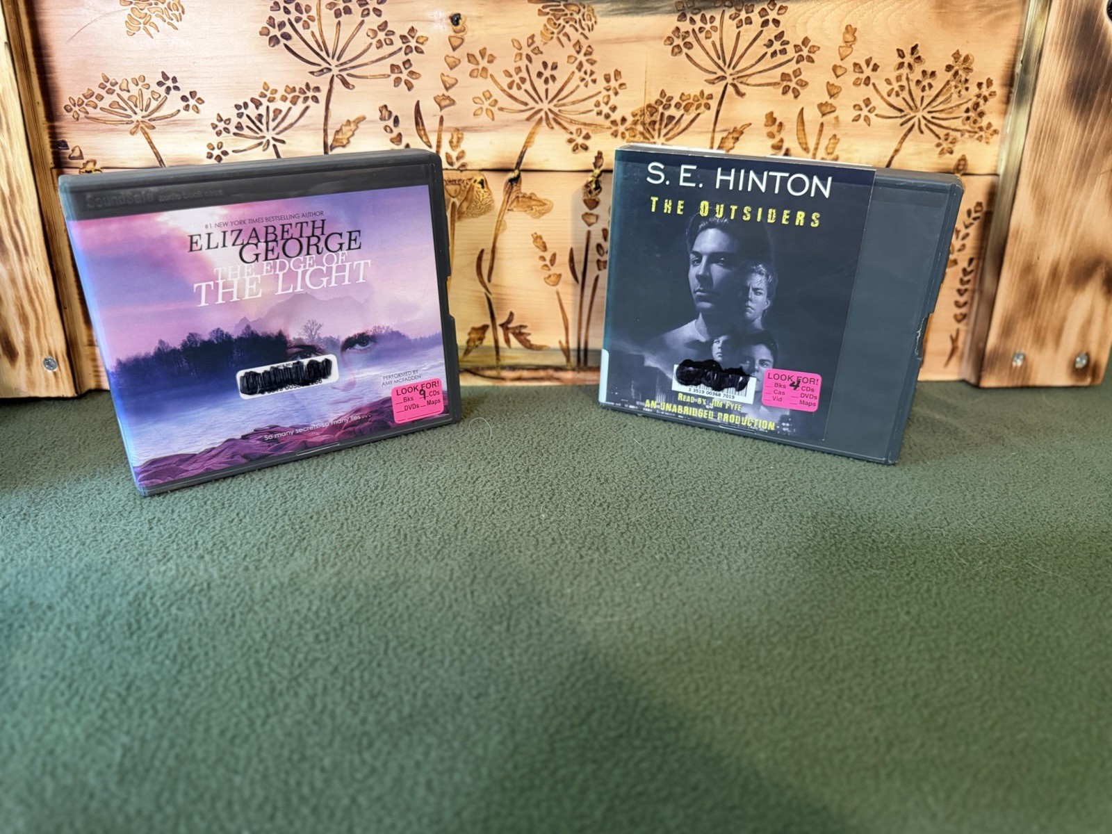 Audiobook CD Lot 2 The Outsiders S.E. Hinton Elizabeth George Unabridged