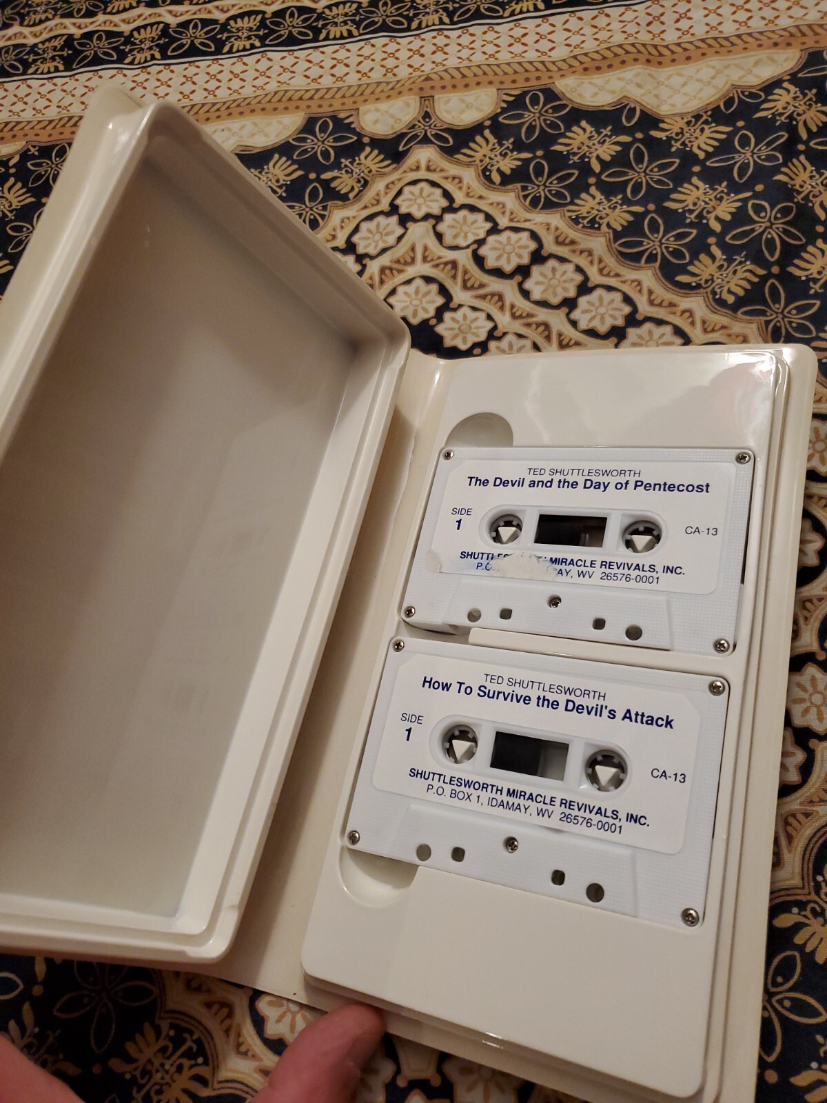 HOW TO SURVIVE THE DEVIL’S ATTACK Evangelist Ted Shuttlesworth CASSETTE TAPE SET