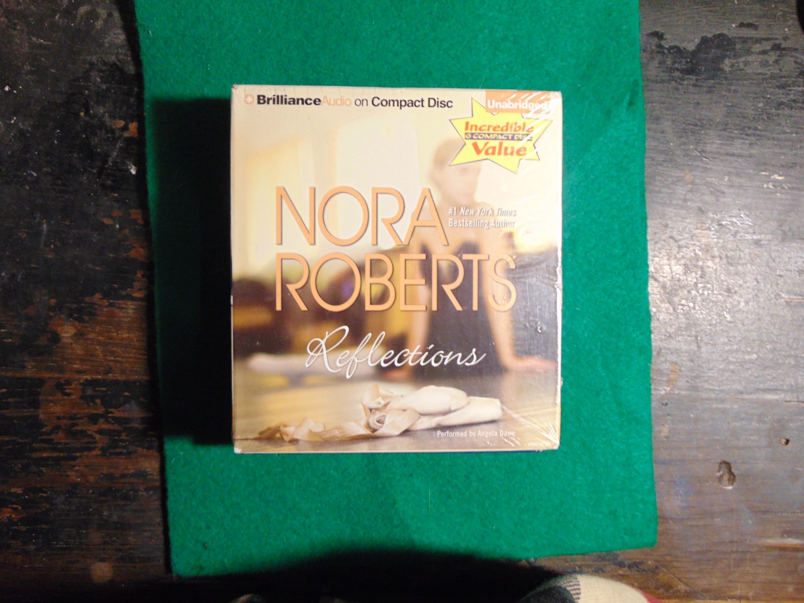 Reflections by Nora Roberts Narrator Angela Dawe Brillance Audio 6 CDs Unabridge