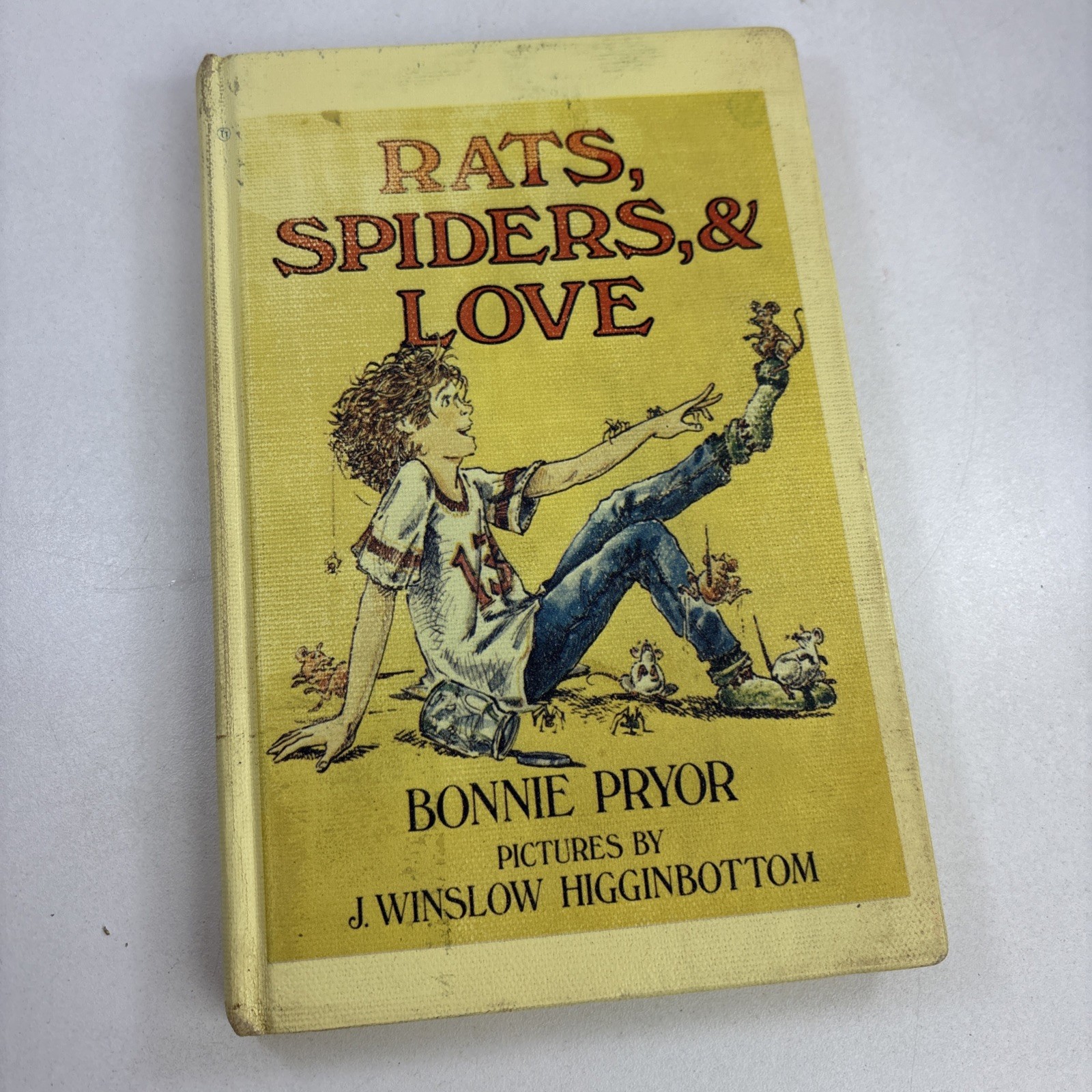 Rats, Spiders and Love by Bonnie Pryor (1986, Hardcover) 1st Edition Ex Libris