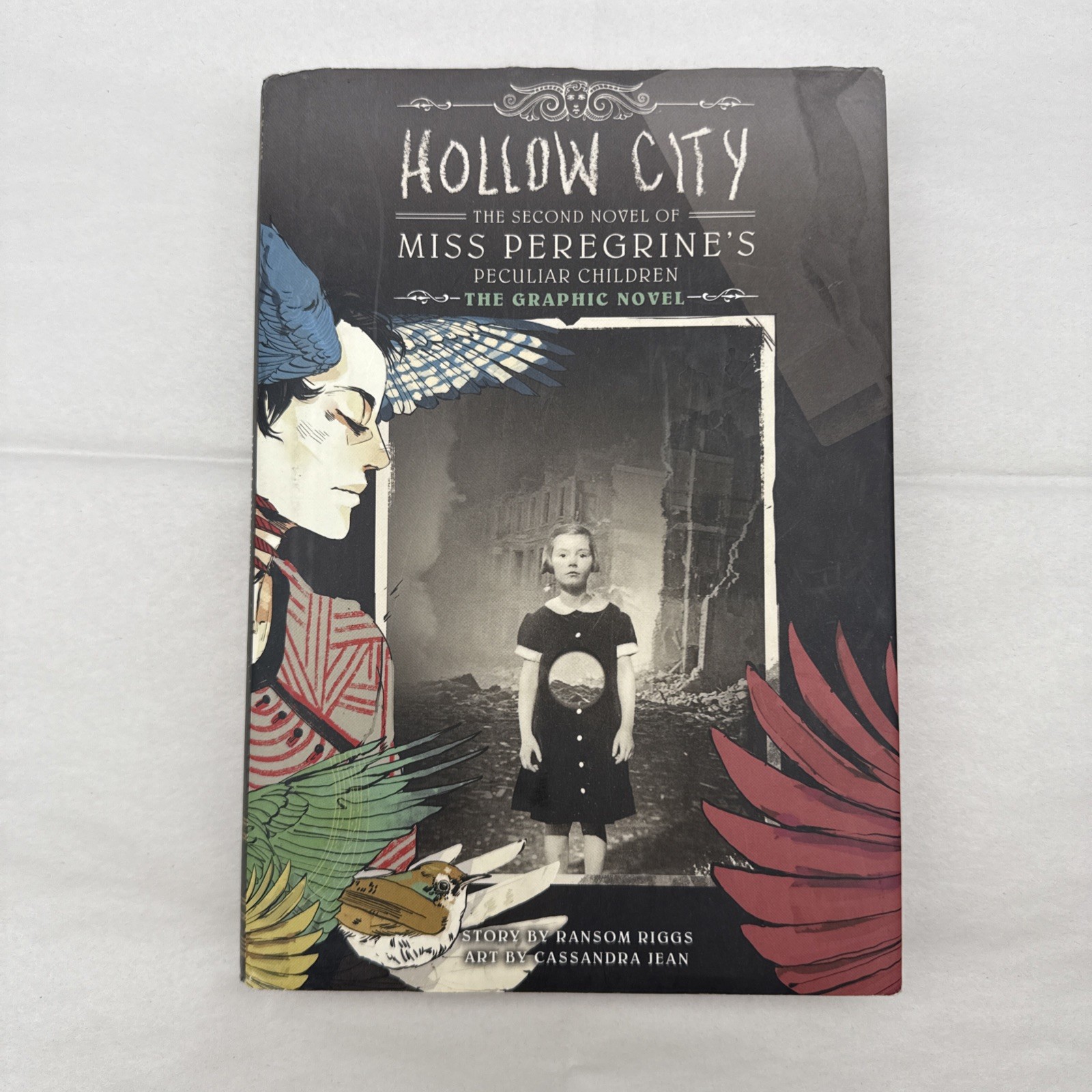Hollow City: The Graphic Novel: The Second Novel of Miss Peregrine’s (2016) READ