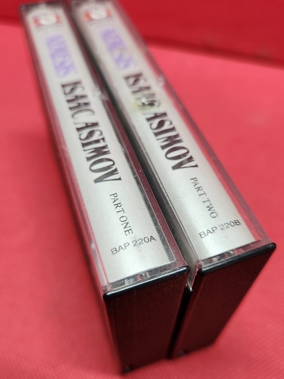 1990 Sci Fi Audio Book 2 Cassettes Nemesis :Isaac Asimov Peter MacNicol Narrates