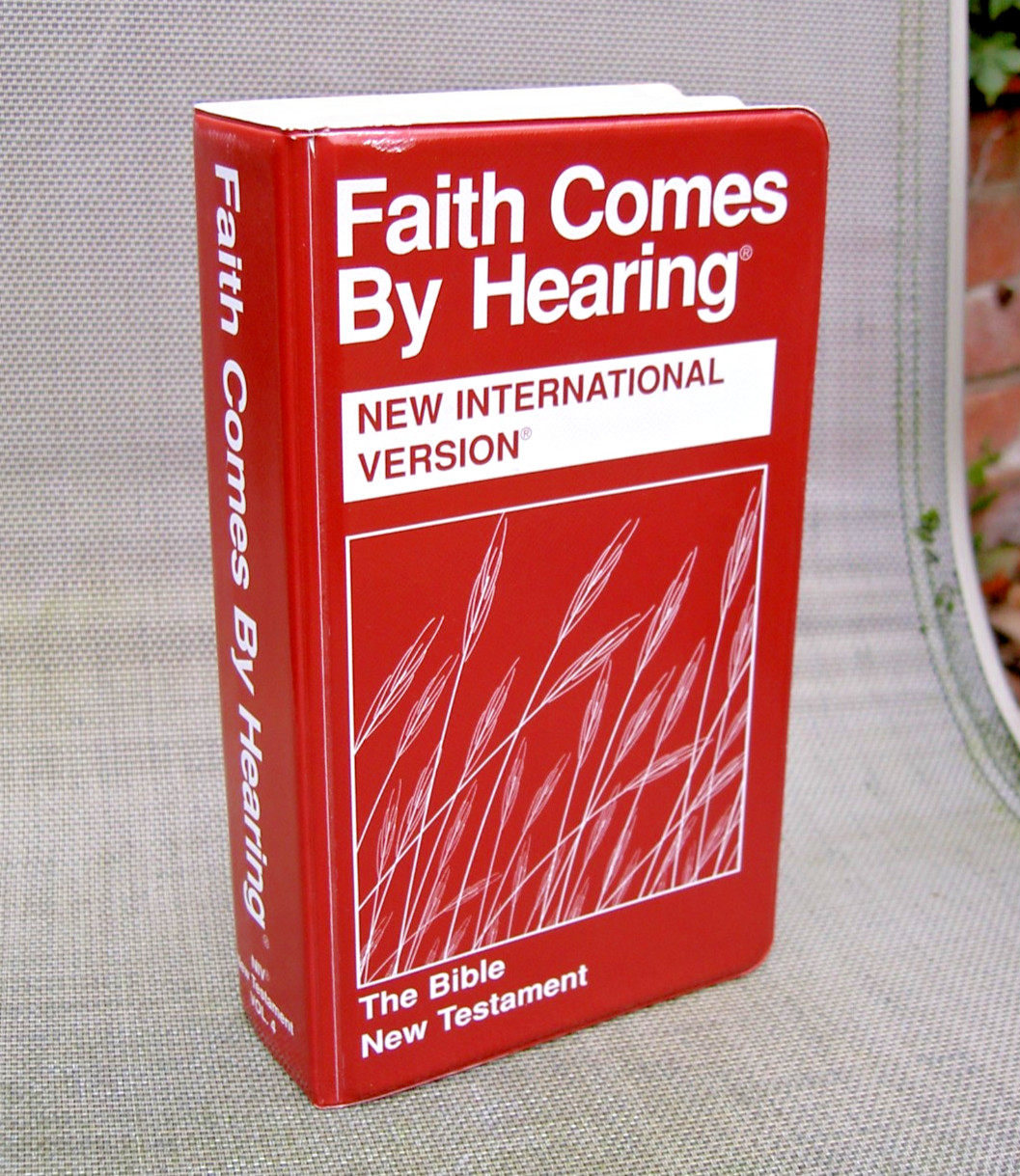 FAITH COMES BY HEARING NEW INTERNATIONAL VERSION NEW TESTAMENT CASSETTE TAPE SET