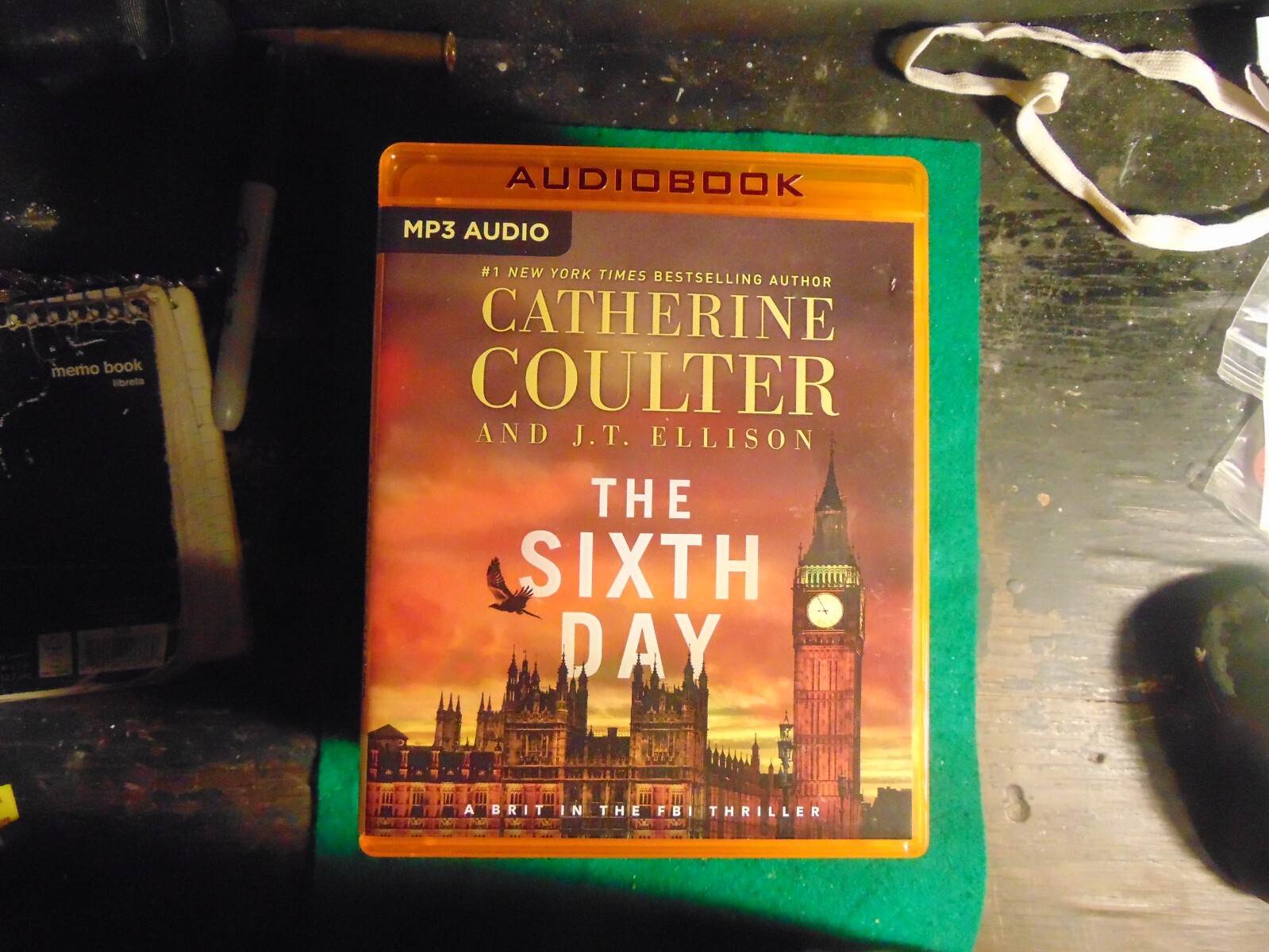The Sixth Day, PARADOX & ENIGMA MP3 AUDIOBOOK CATHERINE COULTER