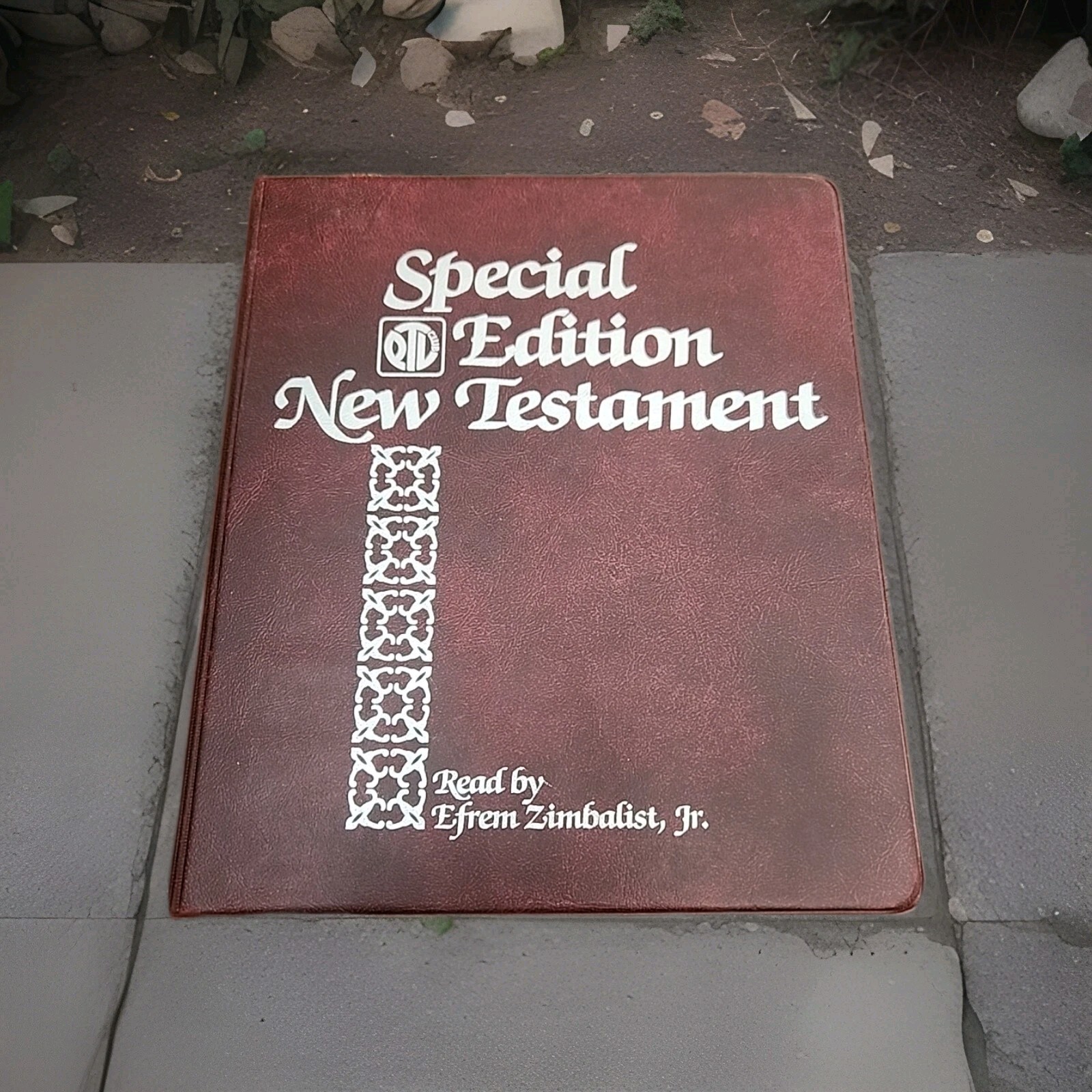 Special Edition New Testament Read By Efrem Zimbalist, Jr. 16 Cassette Tapes
