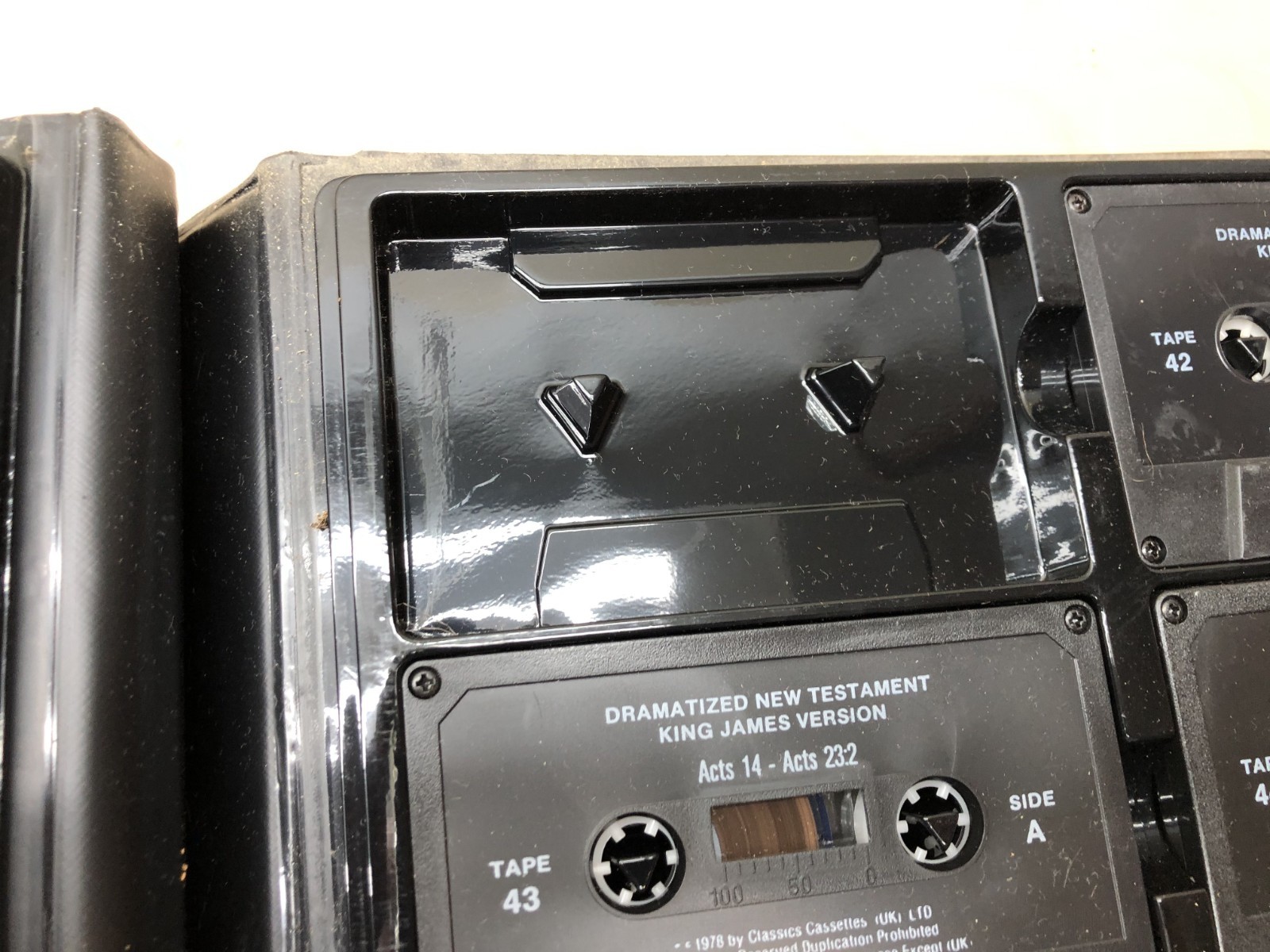 Vintage KJV Dramatized Audio Bible Set of Cassette Tapes (See All Pics)