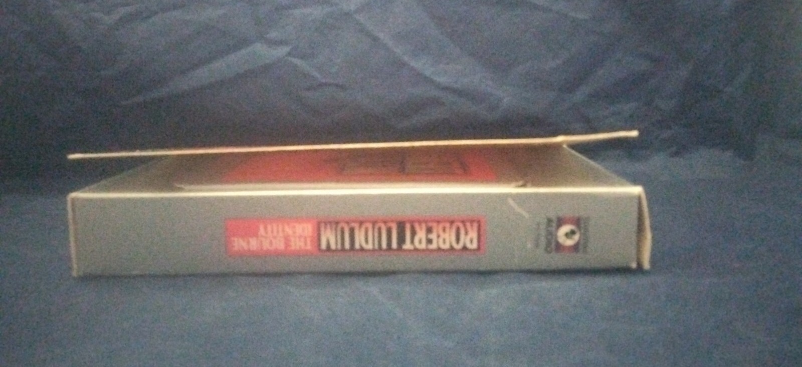 The Bourne Identity, Darren McGavin — Bantam Audio Cassette 2 Tapes Set
