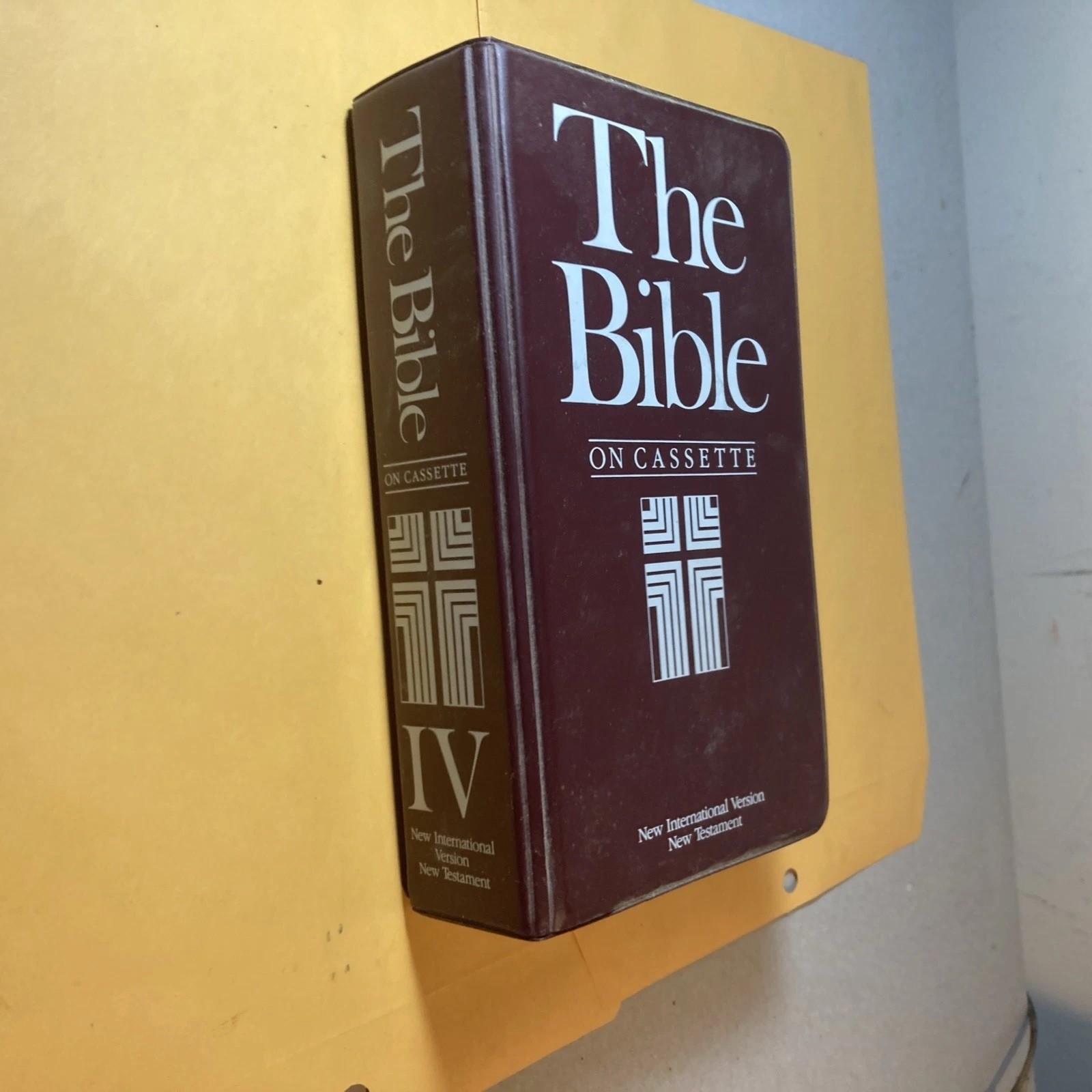 The Bible On Cassette IV New International Version New Testament 12 Cassette Set
