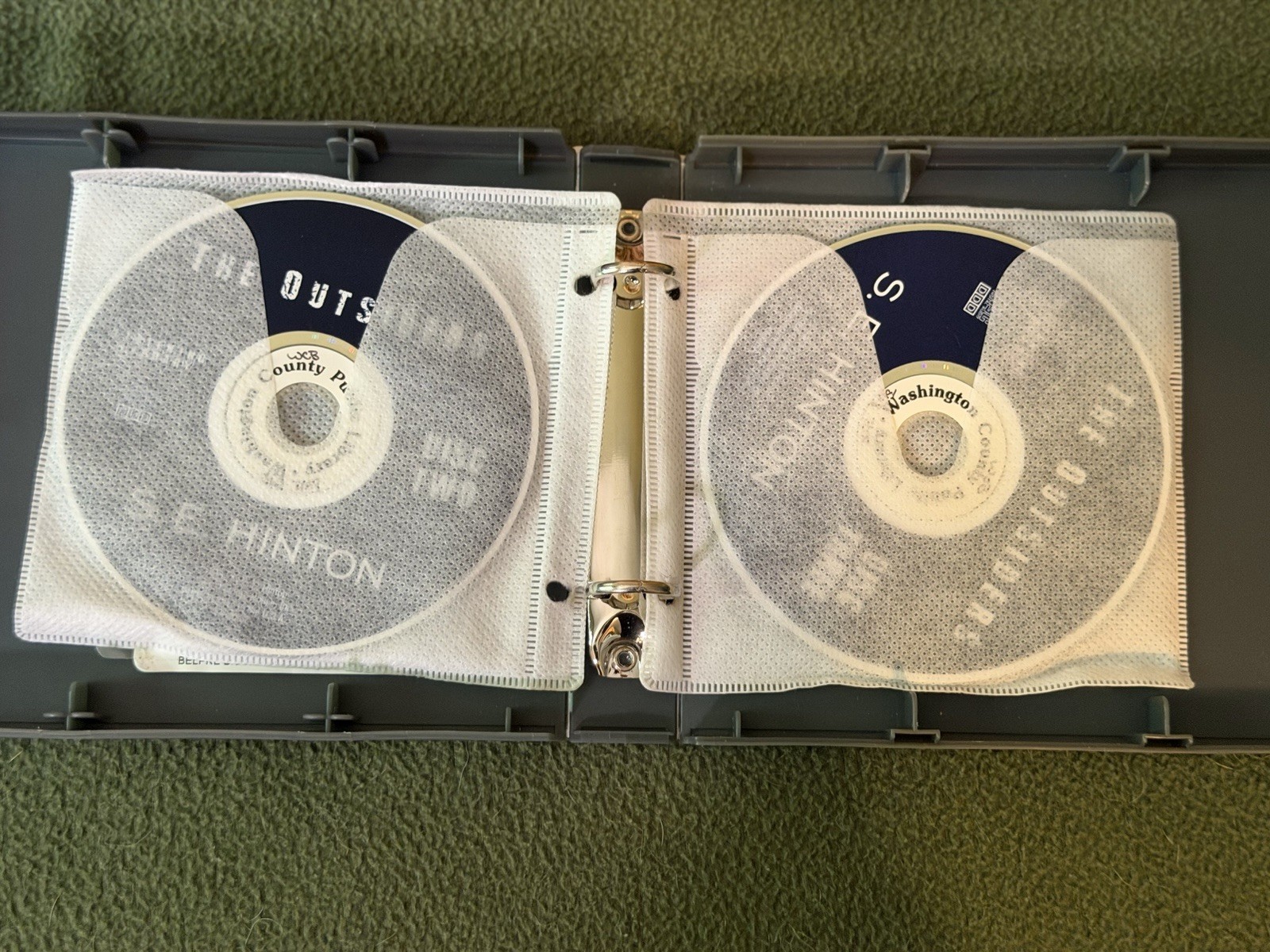 Audiobook CD Lot 2 The Outsiders S.E. Hinton Elizabeth George Unabridged