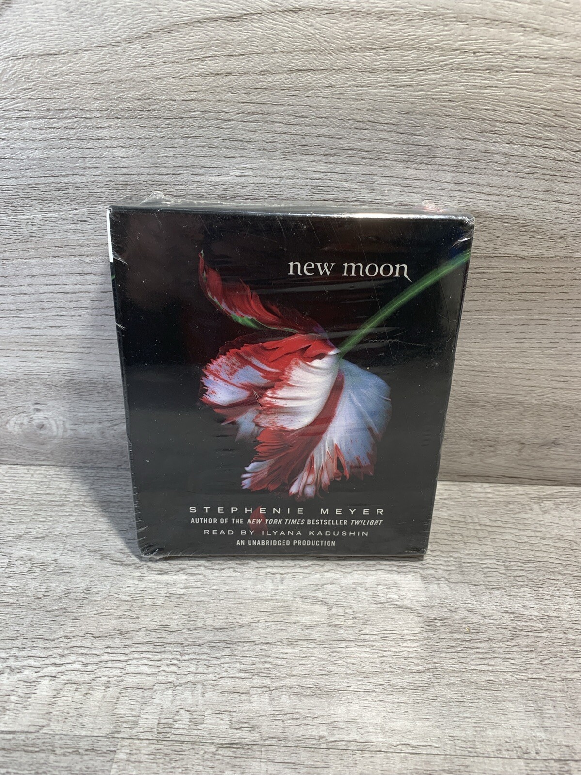 NEW MOON 12 CD Unabridged Audio Book Stephenie Meyer Brand New Sealed 2006