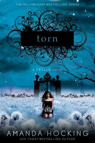 A Trylle Novel Ser.: Torn by Amanda Hocking (2012, Trade Paperback)