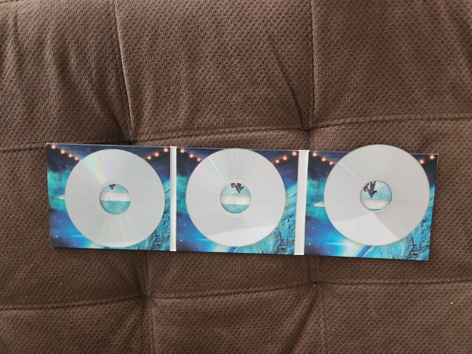 The Hitchhiker’s Guide to the Galaxy, Douglas Adams AUDIO BOOK on 5 CDs