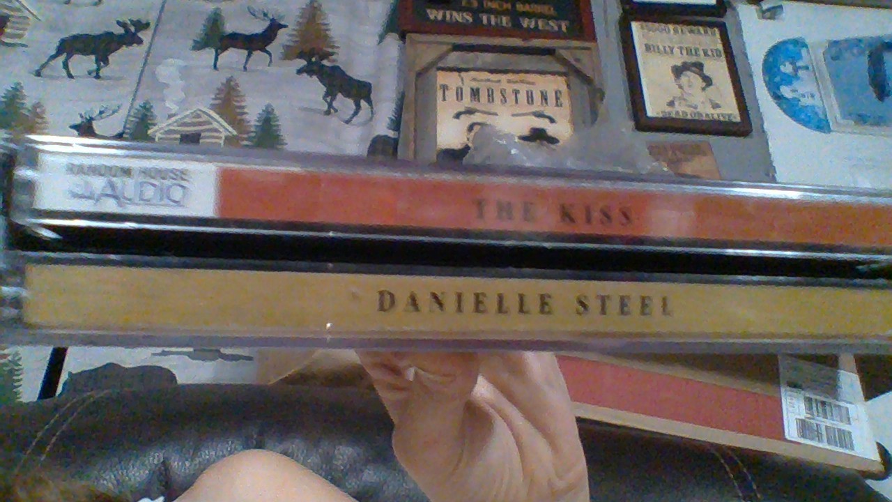 Danielle Steel The Kiss Audio Book