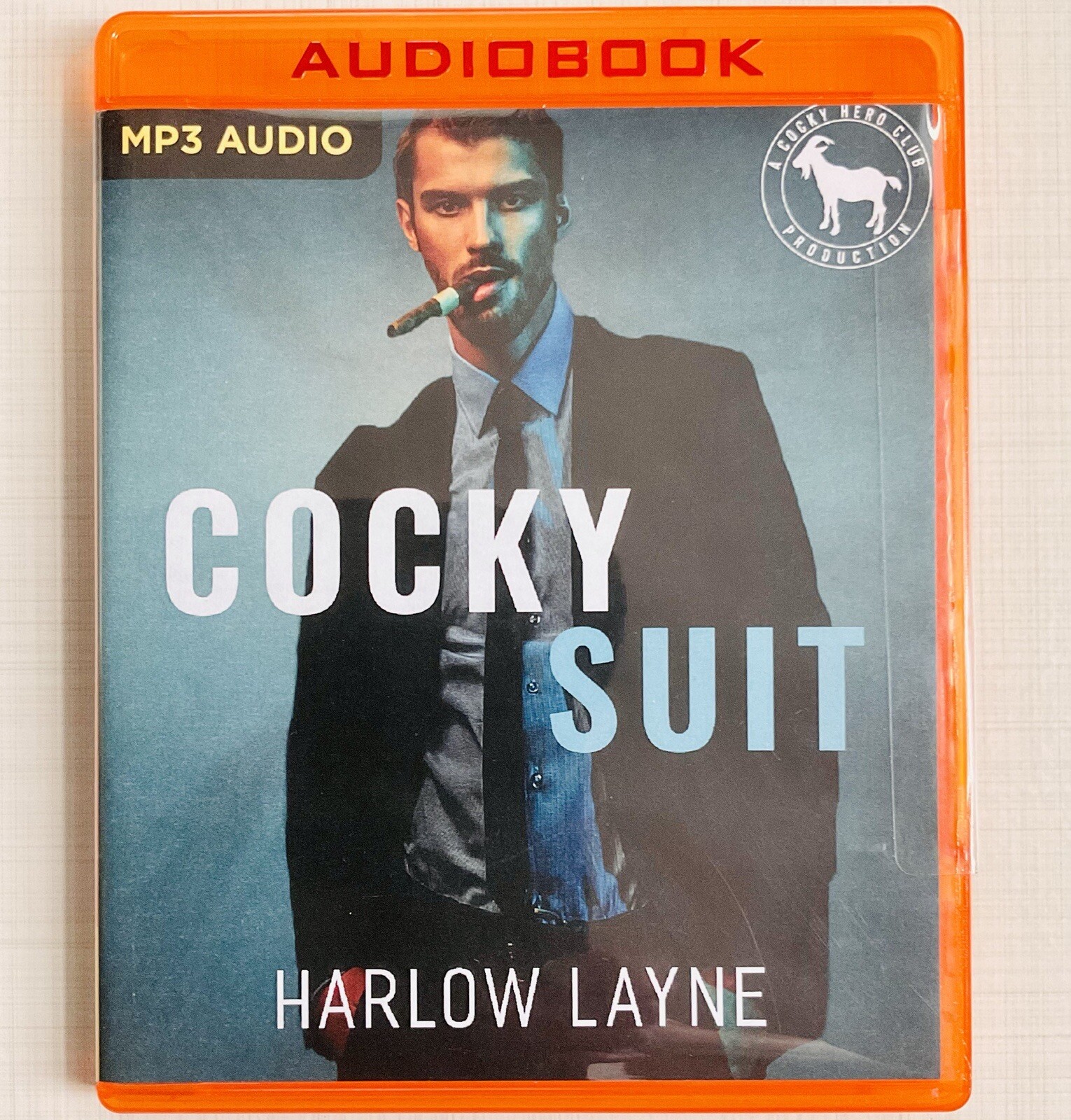 Cocky Suit: A Hero Club Novel by Harlow Layne (English) Audio CD 2020 NEW