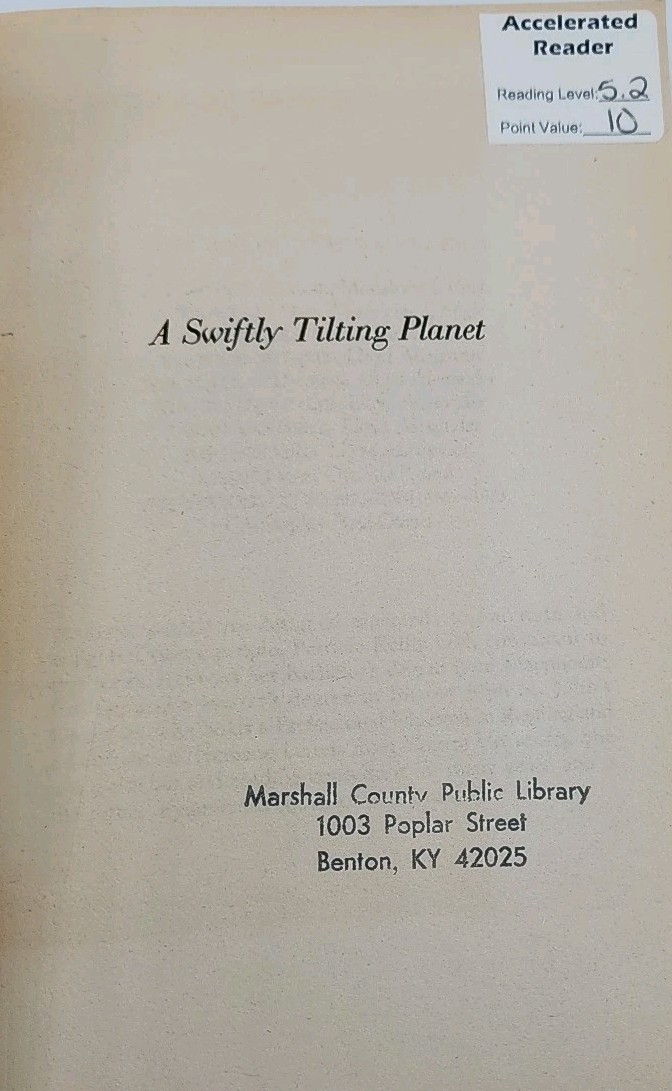 A Swiftly Tilting Planet~Madeleine L’Engle VTG 1981-Companion Book