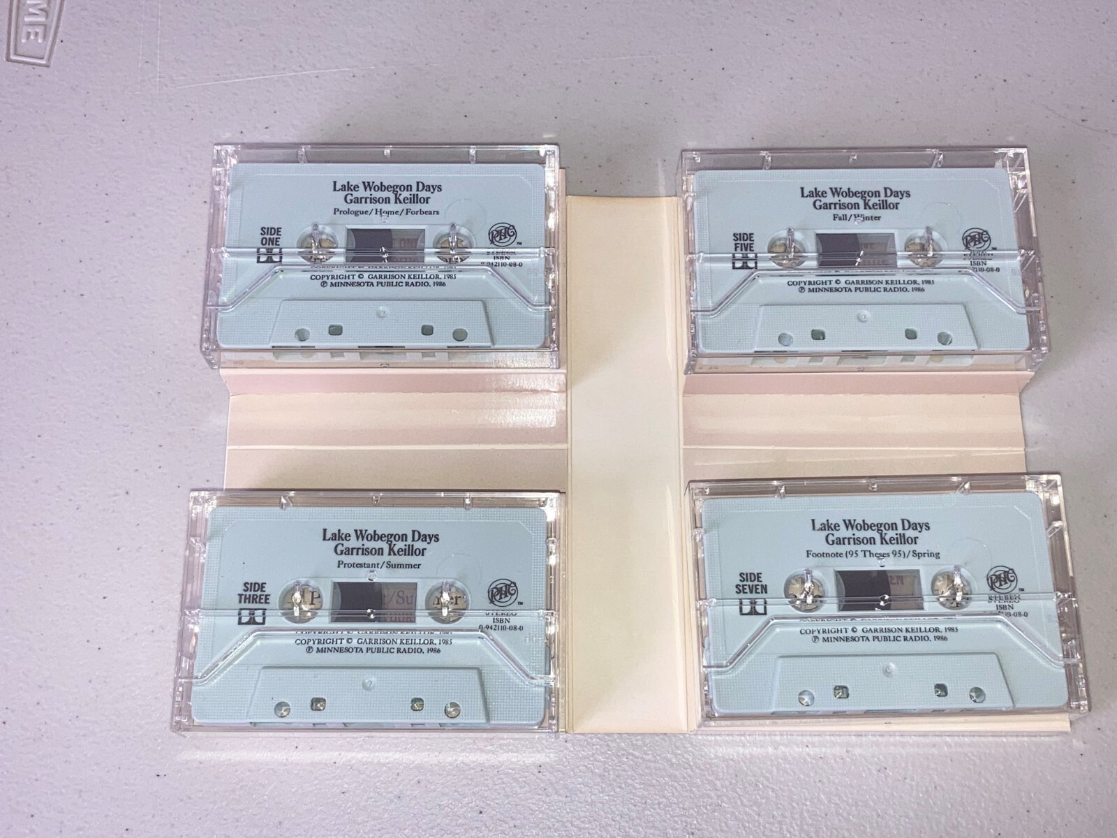 Garrison Keillor — «Lake Wobegon Days» — 4 audio cassettes — free shipping