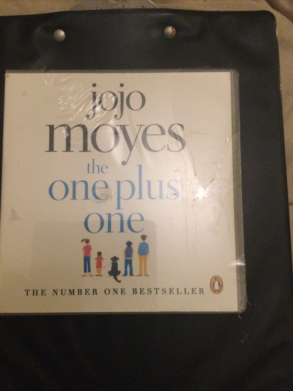 The One Plus One: Discover the author of Me Before You, the lo… by Moyes, Jojo
