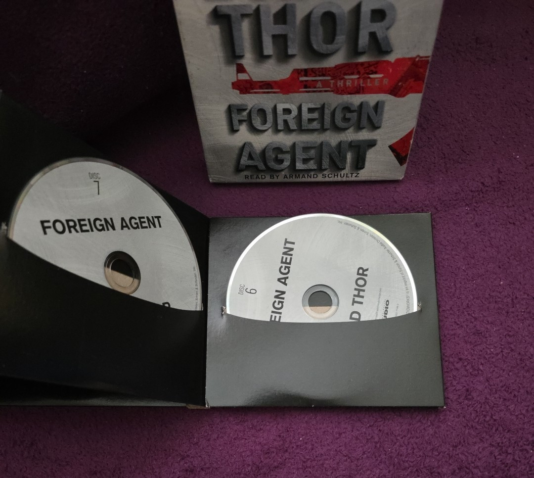 Foreign Agent by Brad Thor 2016, CD read by Armand Schultz