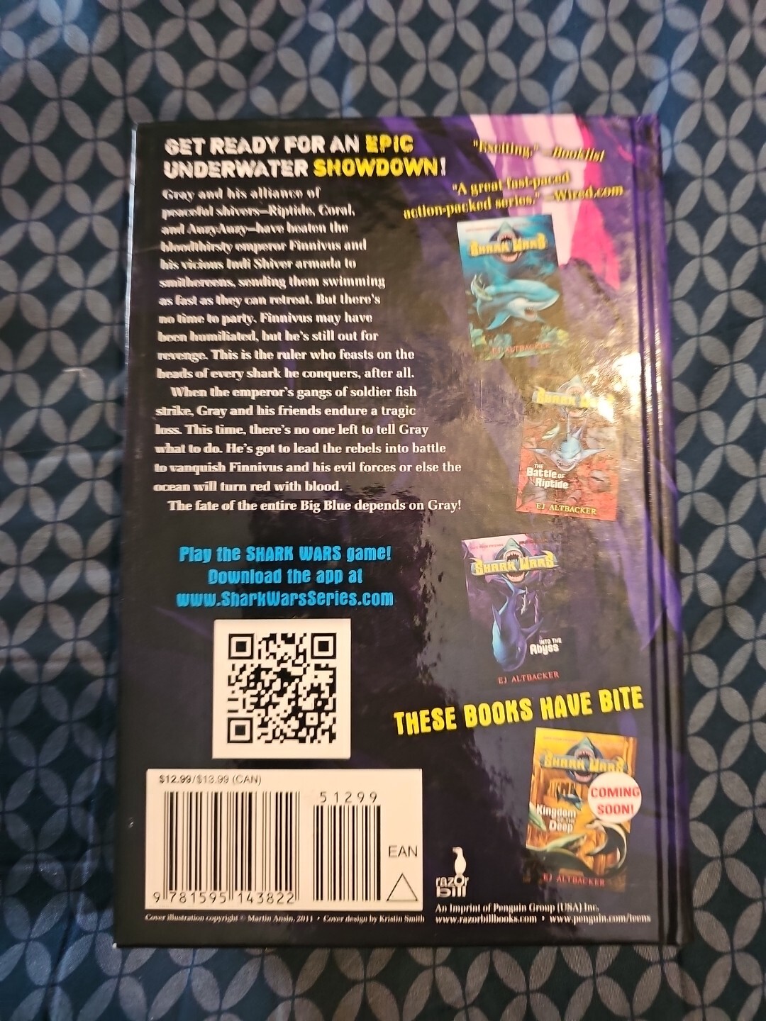 Shark Wars #3: Into the Abyss — Hardcover By Altbacker, EJ — VERY GOOD