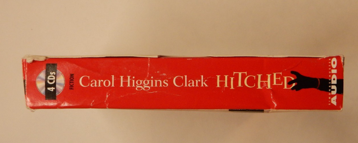 Regan Reilly Mystery: Hitched by Carol Higgins Clark CD Used