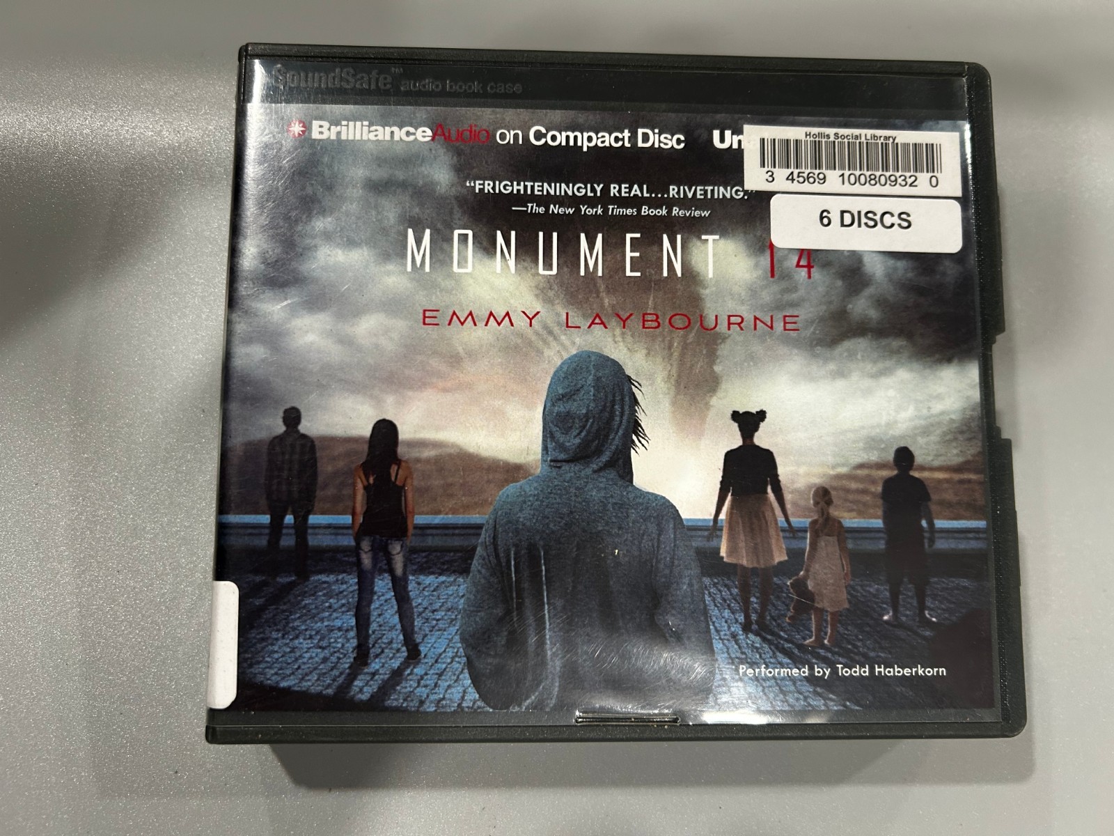 Monument 14 Audiobook CD Unabridged (6 Discs) Emmy Laybourne Todd Haberkorn Ex-L