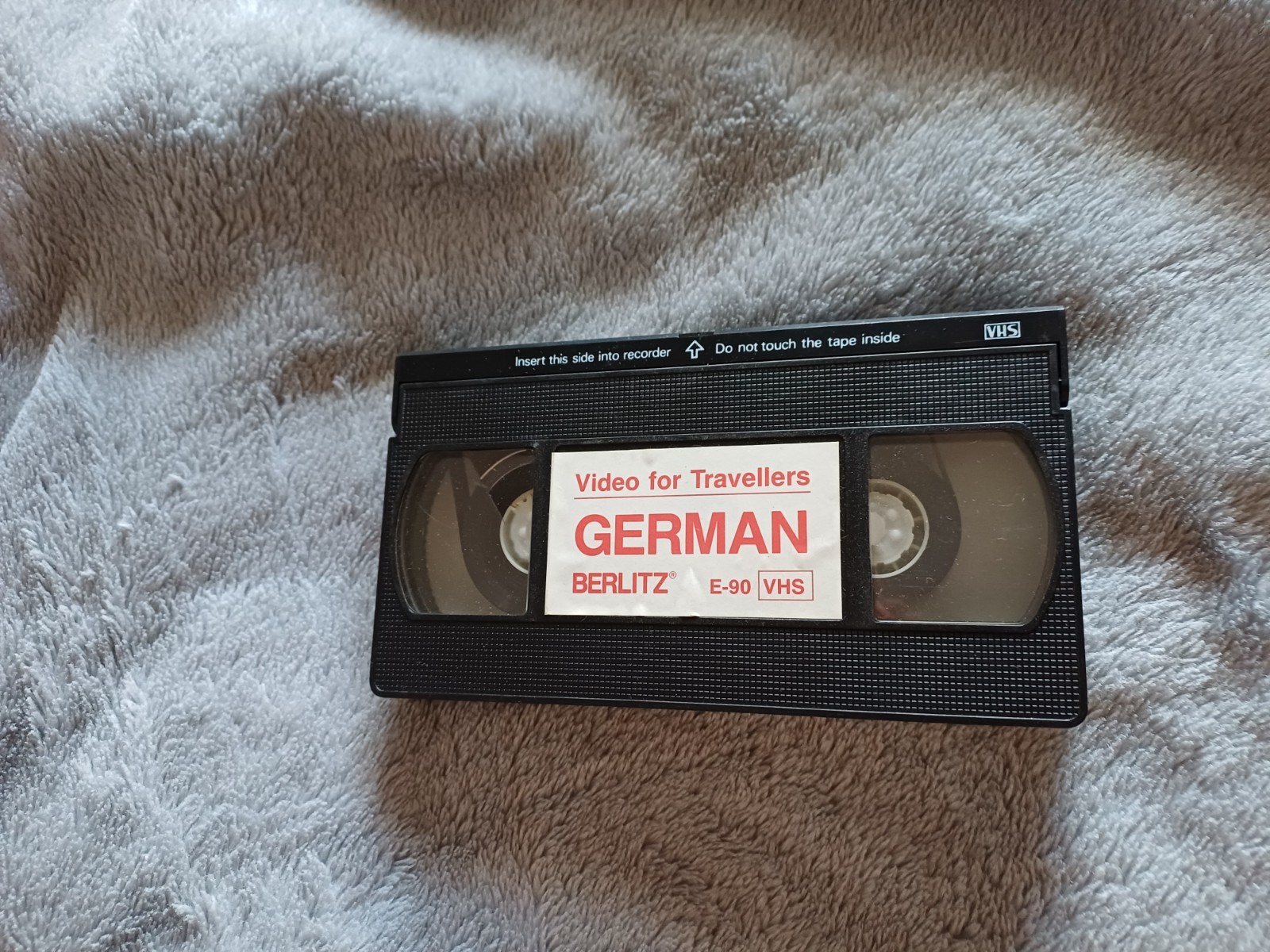 BERLITZ VIDEO FOR TRAVELLERS GERMAN CASSETTE 90 minutes , free u.k. p&p