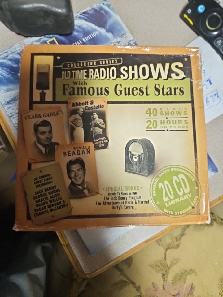 COLLECTORS OLD TIME RADIO SHOWS FAMOUS GUEST STARS Ronald Regan, Clark Gable