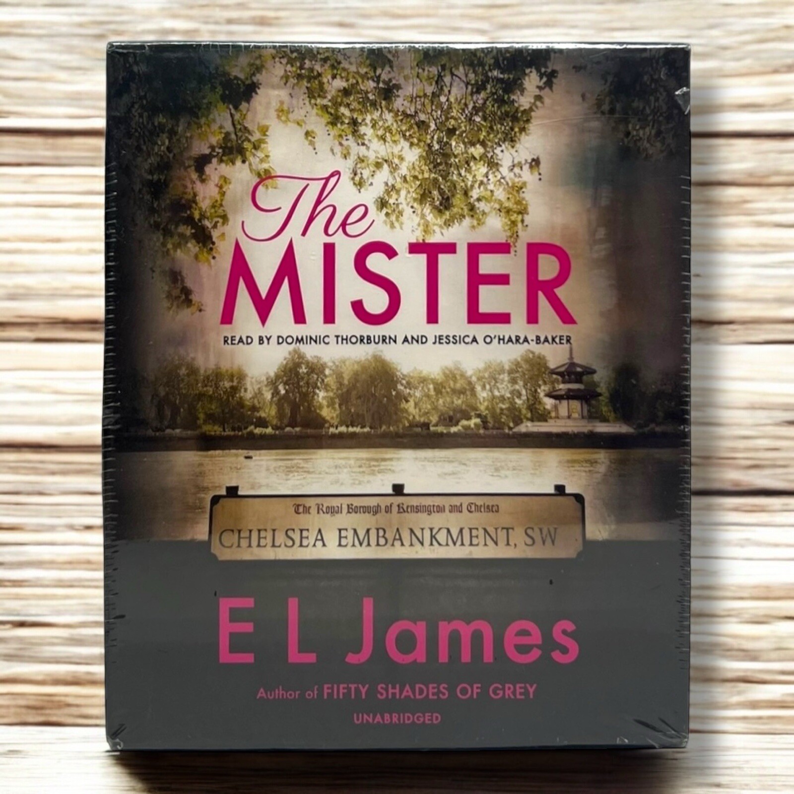 The Mister by E L James Unabridged 14 Audio CD Box Set (2019) — New & Sealed