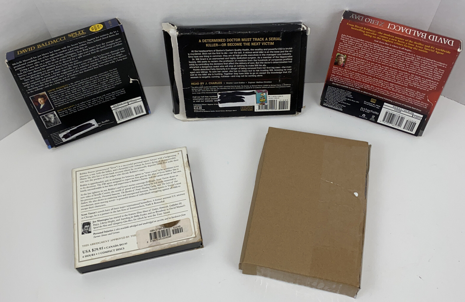 Baldacci, Palmer, Silva & Turow Mixed Lot of 5 Preowned Audiobooks CDs Various